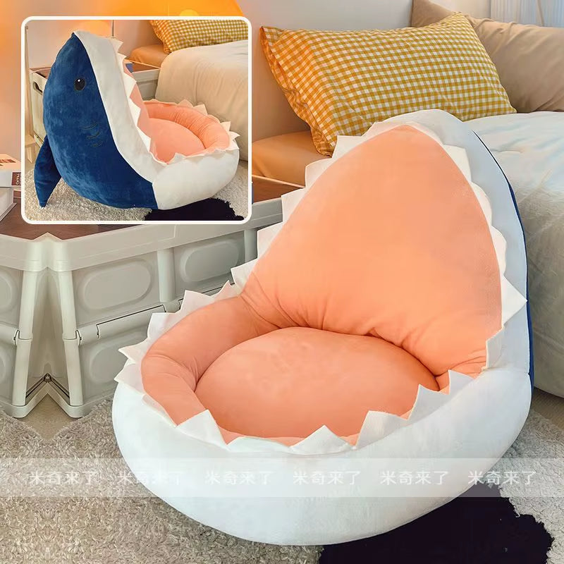 Shark-Shaped Floor Cushion for Tatami, Ideal for Bedrooms, Balconies, and Reading Areas