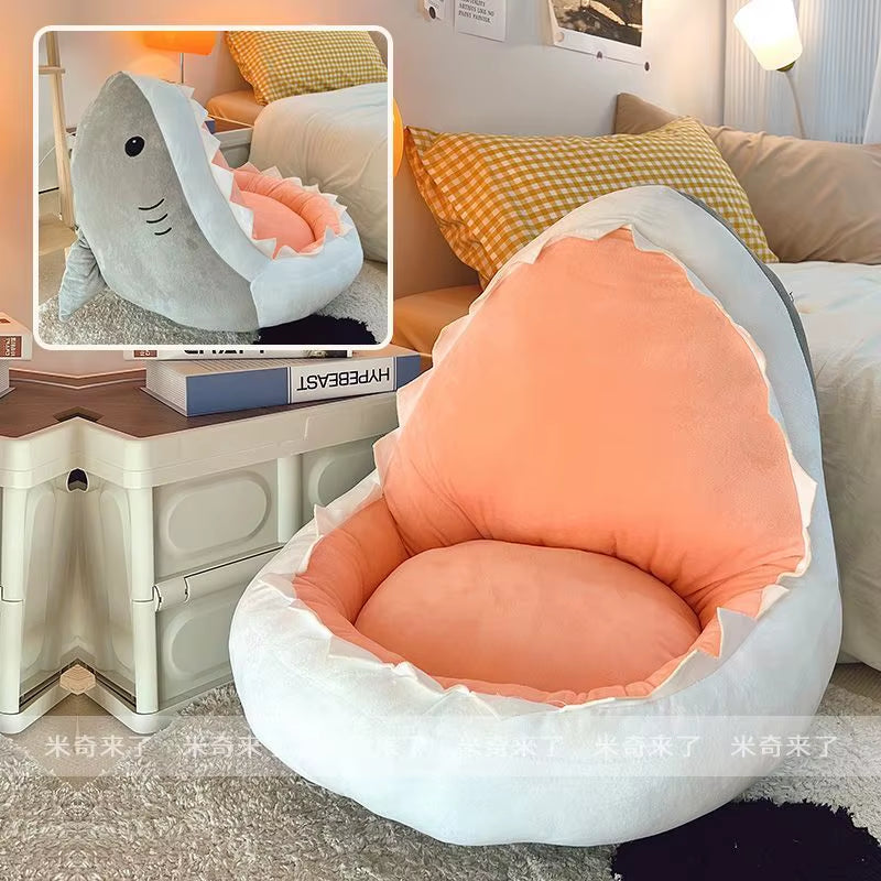 Shark-Shaped Floor Cushion for Tatami, Ideal for Bedrooms, Balconies, and Reading Areas