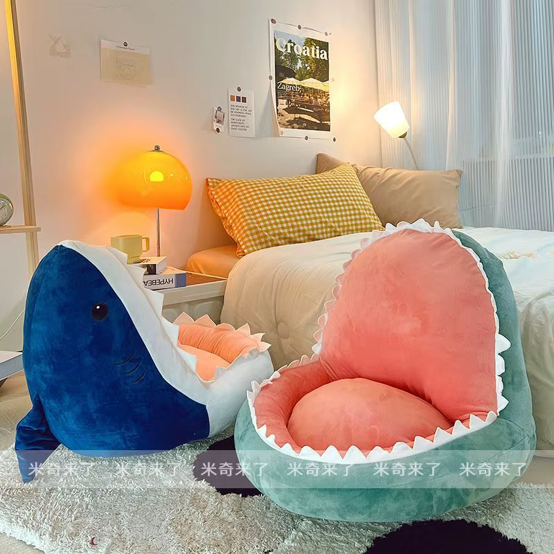 Shark-Shaped Floor Cushion for Tatami, Ideal for Bedrooms, Balconies, and Reading Areas