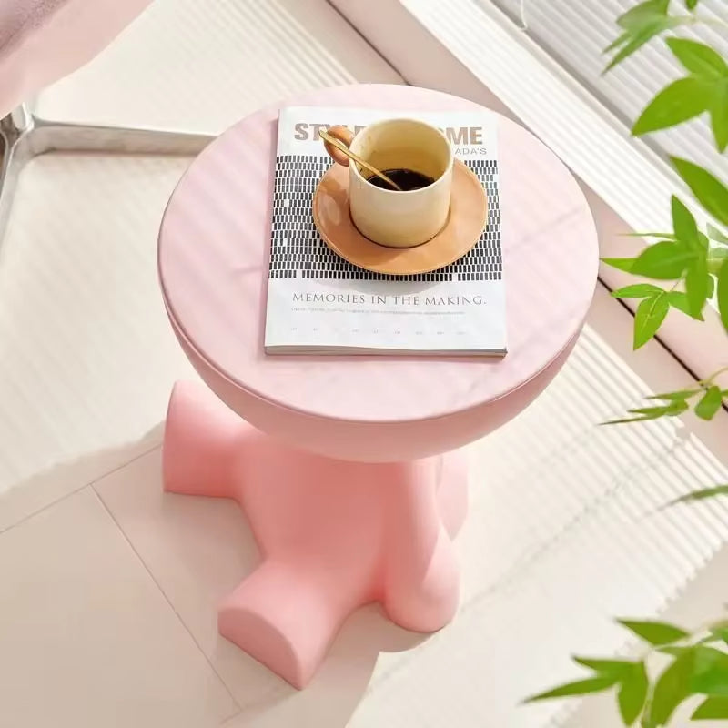 Light Luxury Cartoon-Inspired Sofa Edge Table - Creative Flat-Top Coffee Table for Small Spaces - Plastic Side Table Furniture